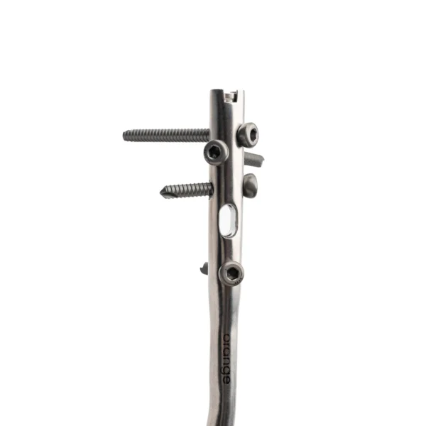 Clavo Intramedular Canulado para Tibia Expert - Titanio
