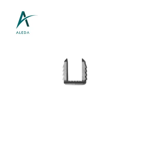 Grapa-de-Titanio-11-x-20-mm-01.webp Grapa de Titanio 11 x 20 mm
